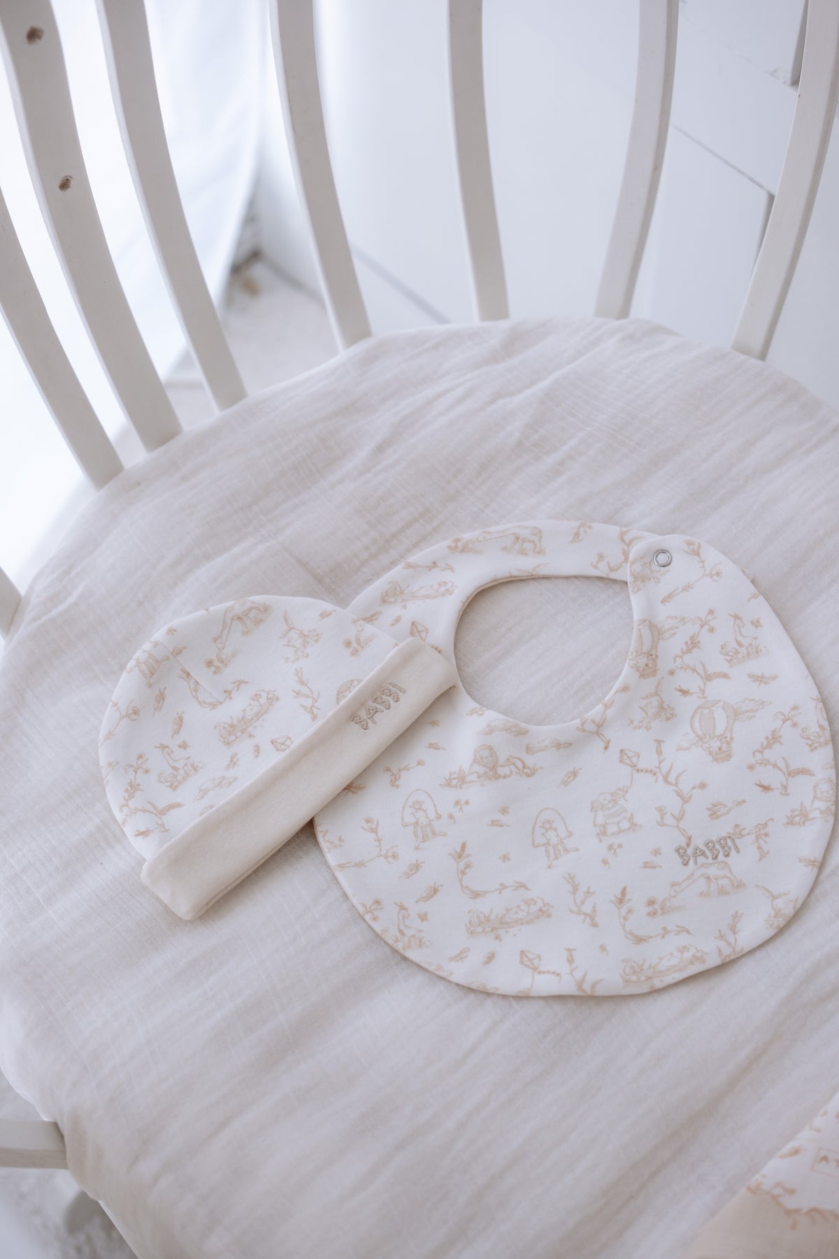 TOILE DE JOUY/BEIGE -NEWBORN SET (3-PIECES)