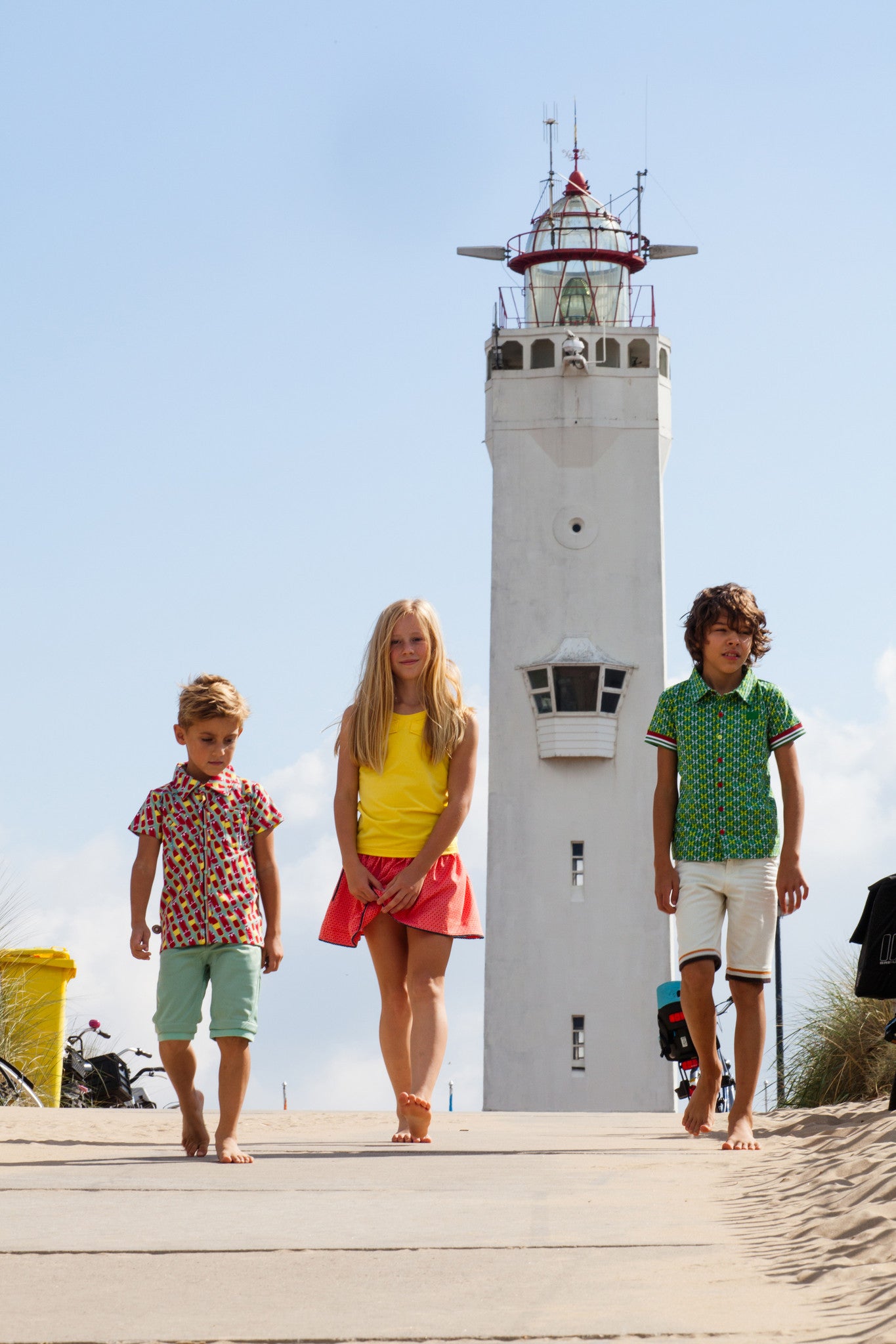 إبقاء العين على العصفور