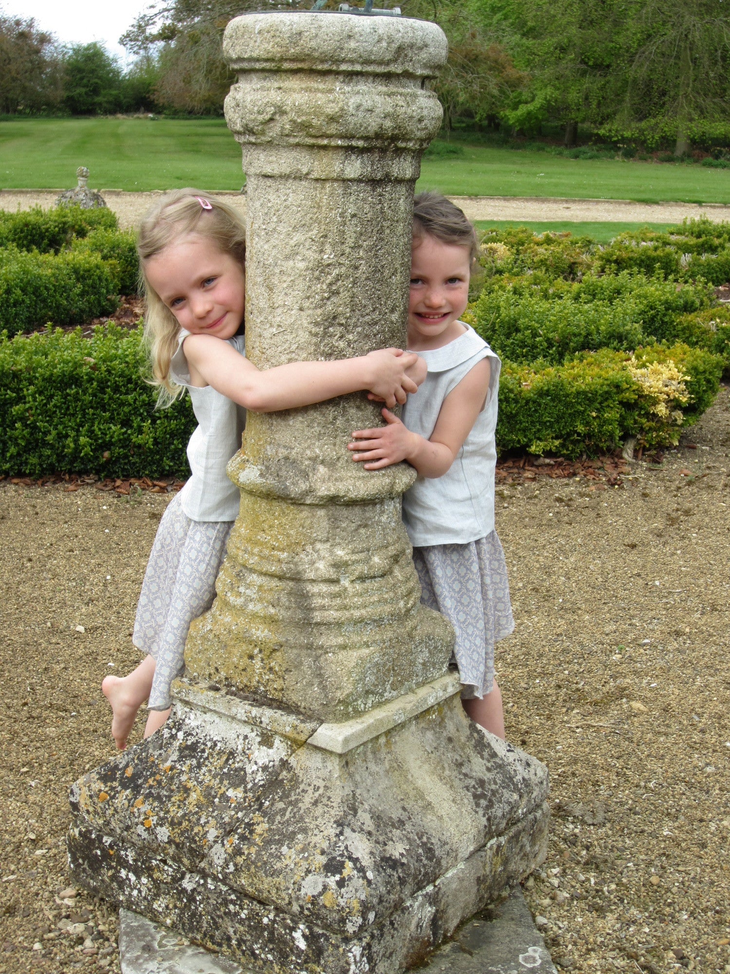 Sleeveless Peter Pan Linen Top